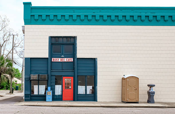 Porta potty delivery and setup in Kittredge, CO